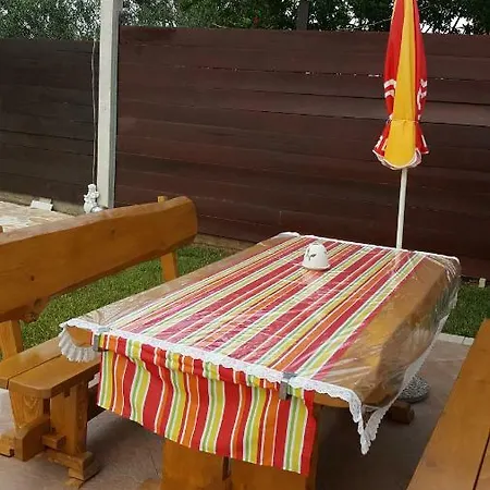 Romana Apartman *
