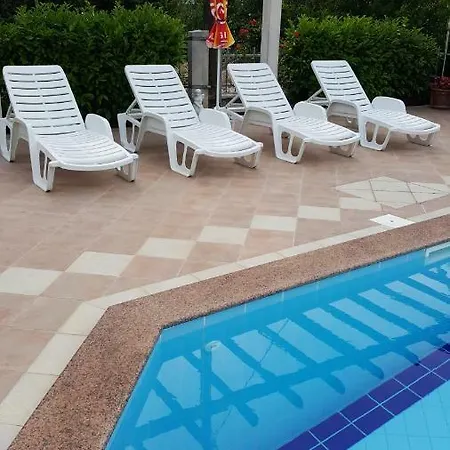 Romana Apartman