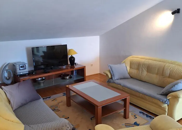 Romana Apartament Slatine