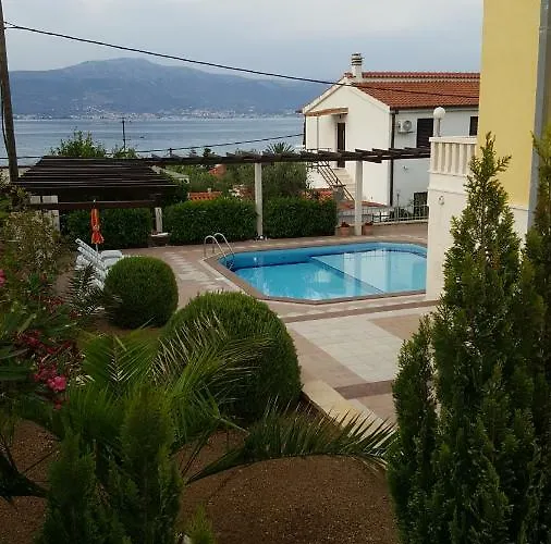 Apartament Romana