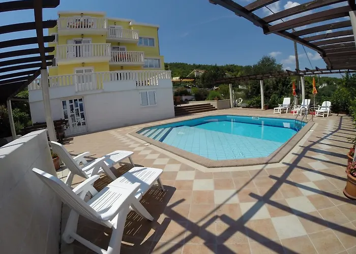 Romana Apartman